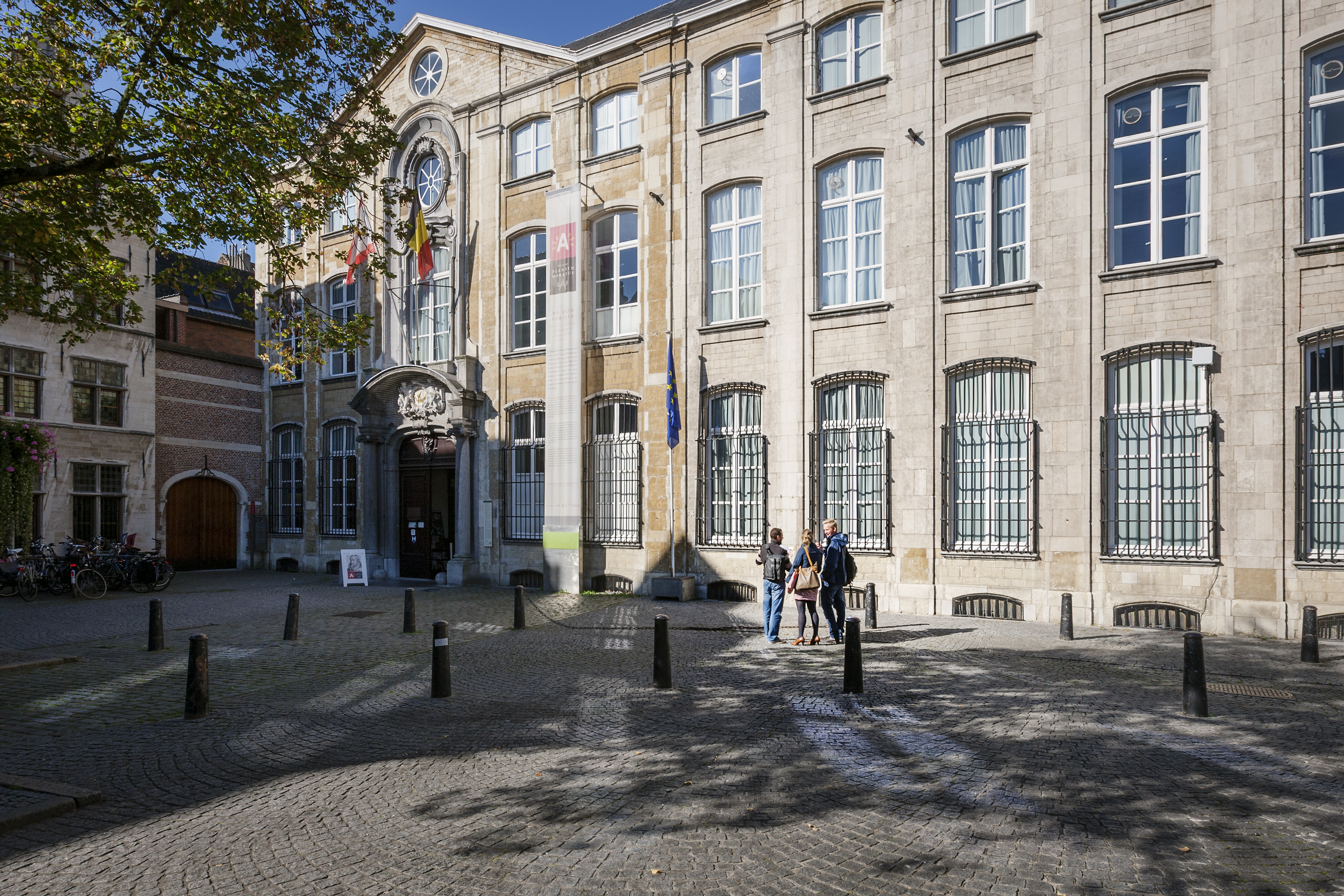 De gevel van het museum Plantijn-Moretus